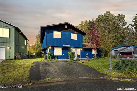2400 Northrup Cir, Anchorage, AK 99508
