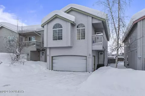 6934 Creekview Loop # 27, Anchorage, AK 99507