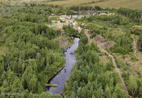 000 No Rd, Healy, AK 99000