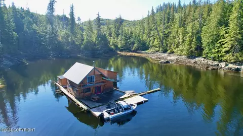 Nhn Floathouse, Thorne Bay, AK 99919