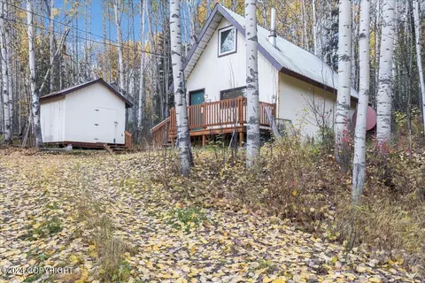 372 Winter St, Fairbanks, AK 99712