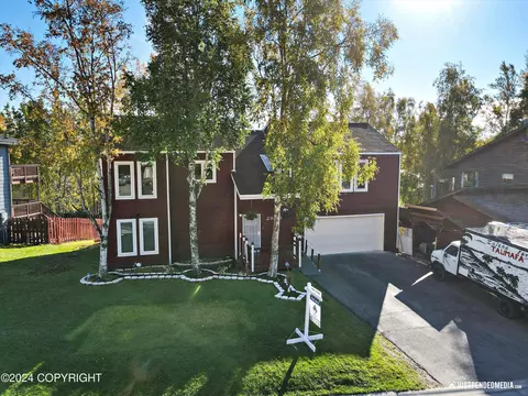 2900 Pelican Dr, Anchorage, AK 99502