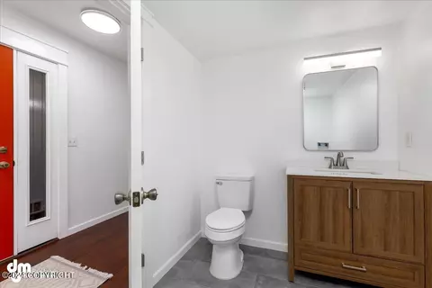 Bath - 1806 Bellevue Loop, Anchorage, AK 99515 photo 2 of 3