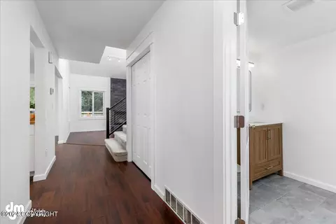 Entry Way - 1806 Bellevue Loop, Anchorage, AK 99515 photo 2 of 3