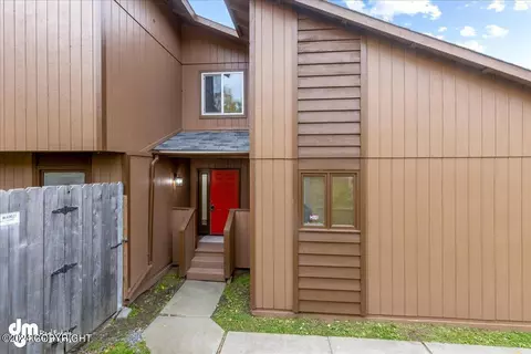 1806 Bellevue Loop, Anchorage, AK 99515