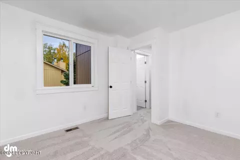 Bedroom - 1806 Bellevue Loop, Anchorage, AK 99515 photo 3 of 3
