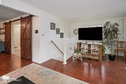 11330 Dawn St, Eagle River, AK 99577 photo 10