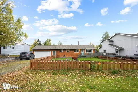 11330 Dawn St, Eagle River, AK 99577 photo 2