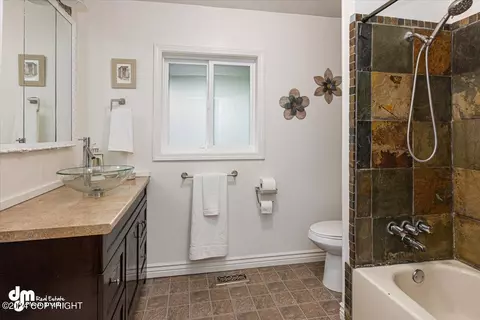11330 Dawn St, Eagle River, AK 99577 photo 24
