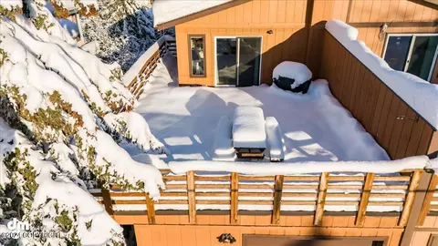 Exterior - 3581 E 20th Ave, Anchorage, AK 99508 photo 12 of 14