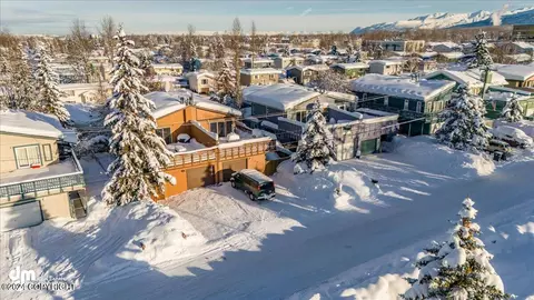 View/Area - 3581 E 20th Ave, Anchorage, AK 99508 photo 3 of 4