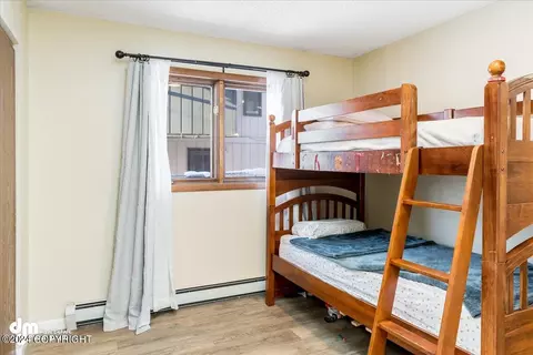 Bedroom - 3581 E 20th Ave, Anchorage, AK 99508 photo 4 of 6