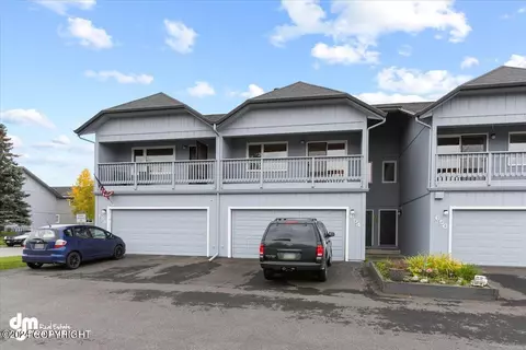 654 King Arthur Cir # F2, Anchorage, AK 99518