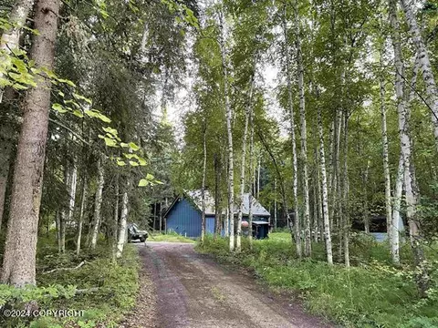 3895 Venture Ln, Fairbanks, AK 99709