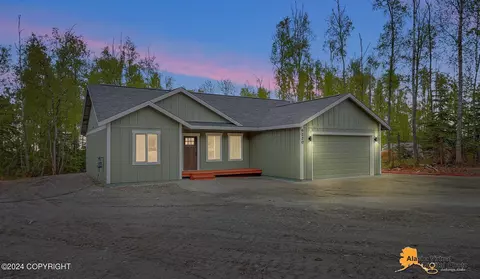 3604 S Alvaro Dr, Wasilla, AK 99654