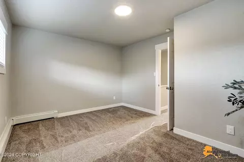 Bedroom - 6400 E 14th Ct, Anchorage, AK 99504 photo 11 of 13