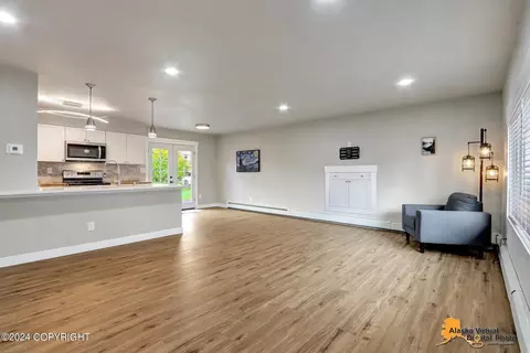 Living - 6400 E 14th Ct, Anchorage, AK 99504 photo 2 of 6