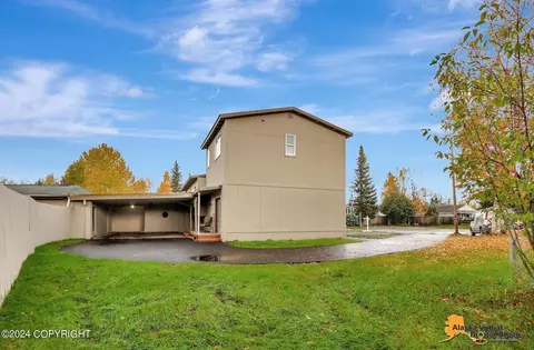 Exterior - 6400 E 14th Ct, Anchorage, AK 99504 photo 3 of 9