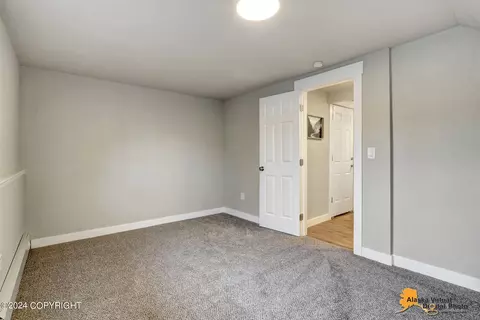 Bedroom - 6400 E 14th Ct, Anchorage, AK 99504 photo 9 of 13
