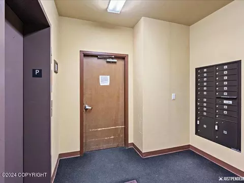 1126 E 16th Ave # B-404, Anchorage, AK 99501 photo 29