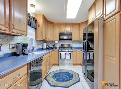 8340 E 10th Ave, Anchorage, AK 99504 photo 10