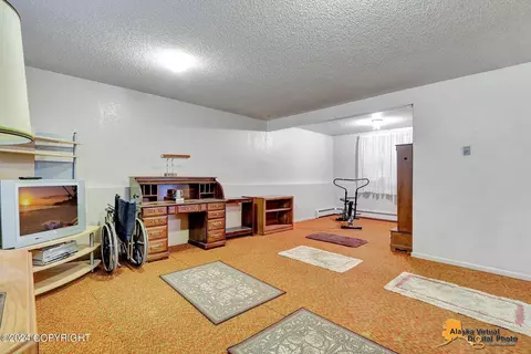 8340 E 10th Ave, Anchorage, AK 99504 photo 22