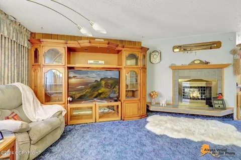 8340 E 10th Ave, Anchorage, AK 99504 photo 7