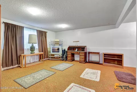 8340 E 10th Ave, Anchorage, AK 99504 photo 19
