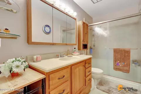 8340 E 10th Ave, Anchorage, AK 99504 photo 16