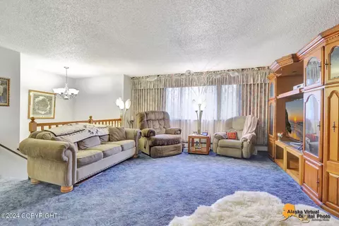 8340 E 10th Ave, Anchorage, AK 99504 photo 6