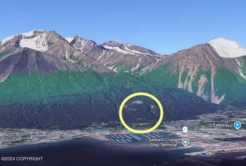 110 Aialik St, Seward, AK 99664