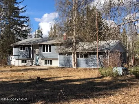 3373 Spruce Branch Dr, North Pole, AK 99705