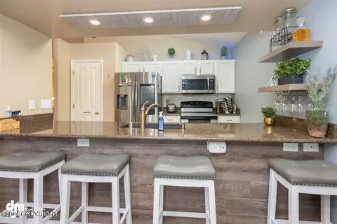 Kitchen - 9775 Newhaven Loop, Anchorage, AK 99507 photo 1 of 4