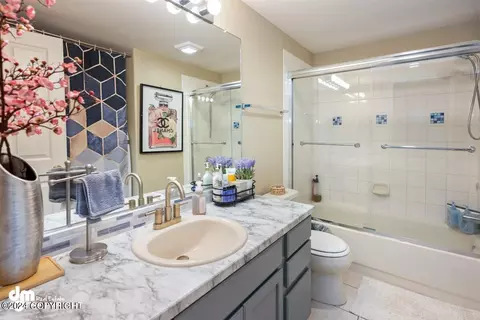 Bath - 9775 Newhaven Loop, Anchorage, AK 99507 photo 2 of 2