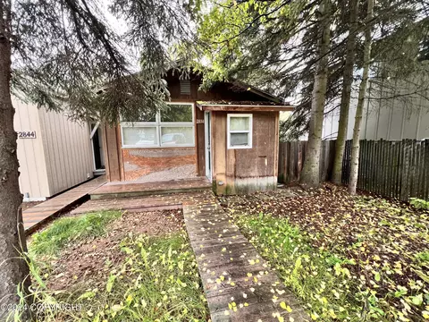 2864 E 42nd Ave, Anchorage, AK 99508 photo 14