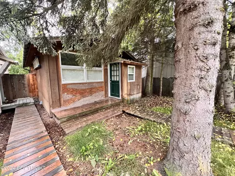 2864 E 42nd Ave, Anchorage, AK 99508 photo 15