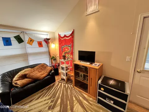 2864 E 42nd Ave, Anchorage, AK 99508 photo 40