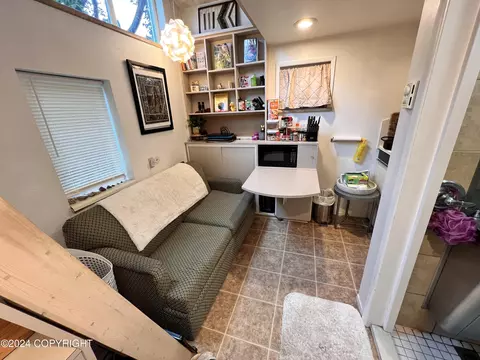 2864 E 42nd Ave, Anchorage, AK 99508 photo 27