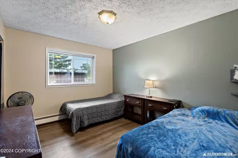 Bedroom - 4324 E 6th Ave, Anchorage, AK 99508 photo 1 of 6