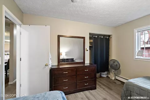 Bedroom - 4324 E 6th Ave, Anchorage, AK 99508 photo 2 of 6