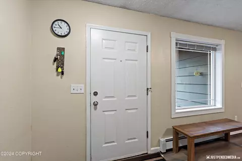 Entry Way - 4324 E 6th Ave, Anchorage, AK 99508 photo 1 of 4