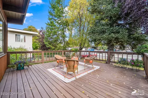Exterior - 3006 Eureka St, Anchorage, AK 99503 photo 11 of 11