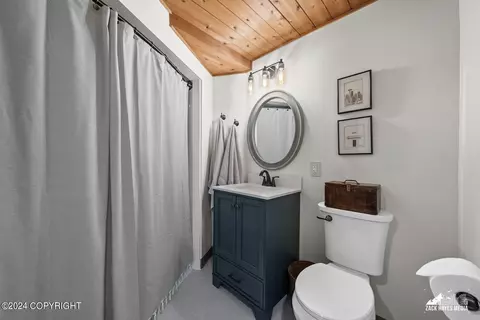 Bath - 3006 Eureka St, Anchorage, AK 99503 photo 1 of 1