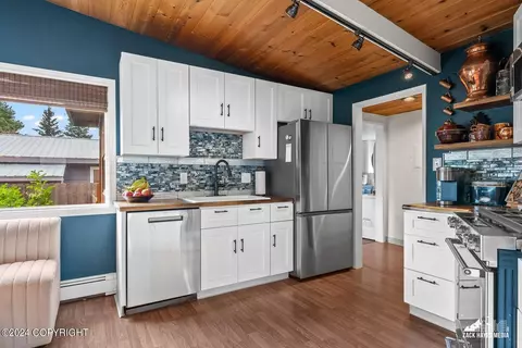 Kitchen - 3006 Eureka St, Anchorage, AK 99503 photo 6 of 9