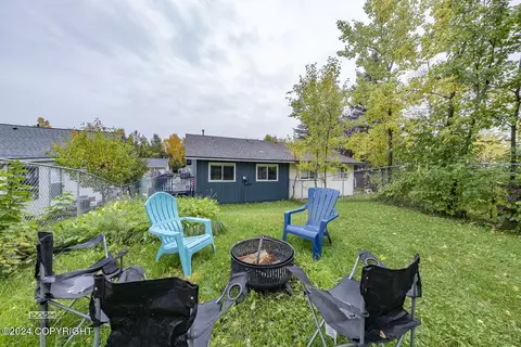 8380 Stratton Cir, Anchorage, AK 99507 photo 20