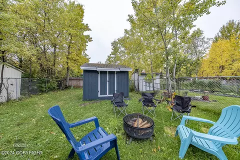 8380 Stratton Cir, Anchorage, AK 99507 photo 19