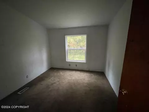 19926 E Henkins Rd, Chugiak, AK 99567 photo 24