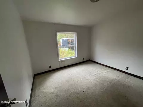 19926 E Henkins Rd, Chugiak, AK 99567 photo 28