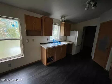 19926 E Henkins Rd, Chugiak, AK 99567 photo 32