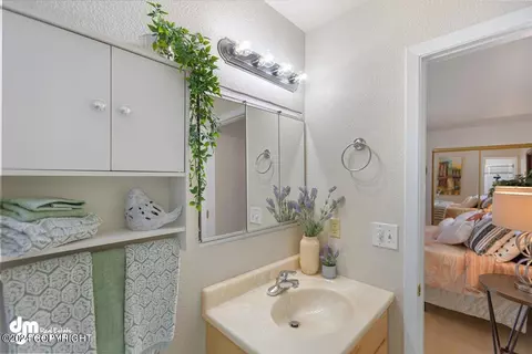 Bath - 3821 E 66th Ave, Anchorage, AK 99507 photo 2 of 4
